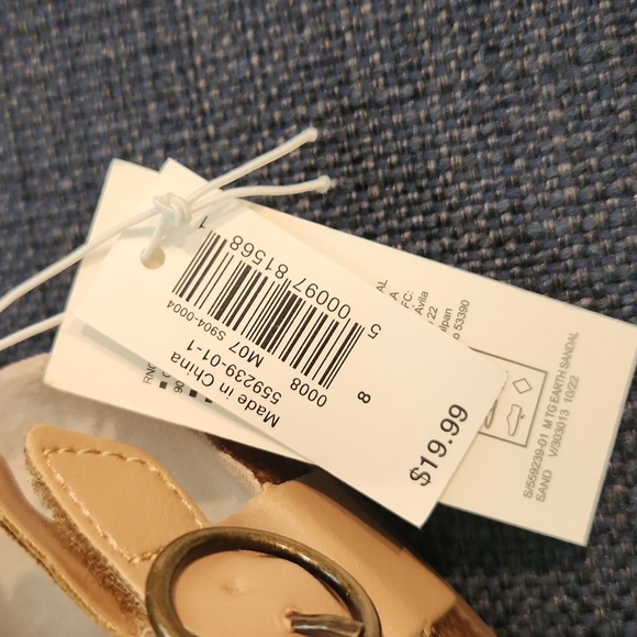 NWT old navy girls sandals size 8 - Picture 3 of 3